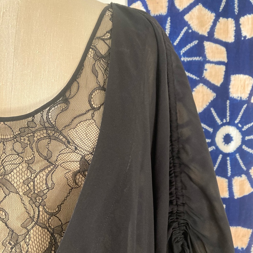 Robert Rodriguez Black Silk and Lace Cocoon Blouse